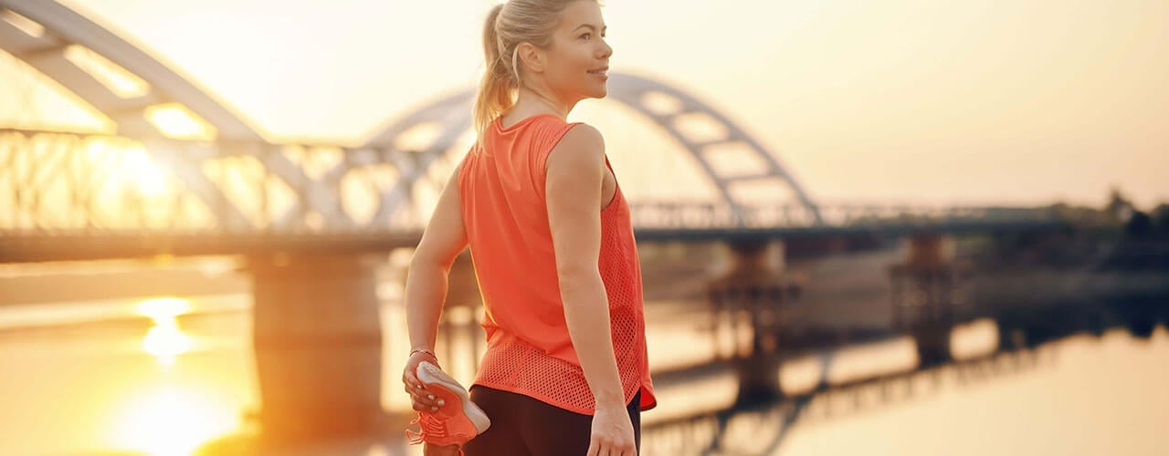 Do you sit at a desk most of the day? Here’s how to stay active during the 9-5!