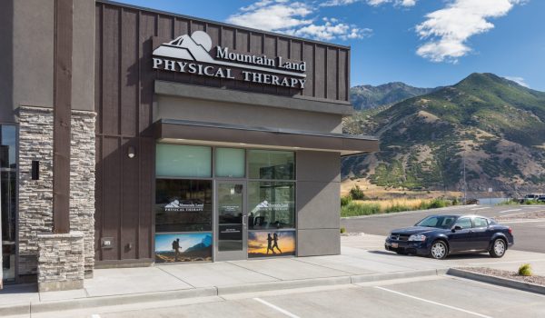 South-Weber-LG-10 – Mountain Land Physical Therapy Exterior of South Weber clinic