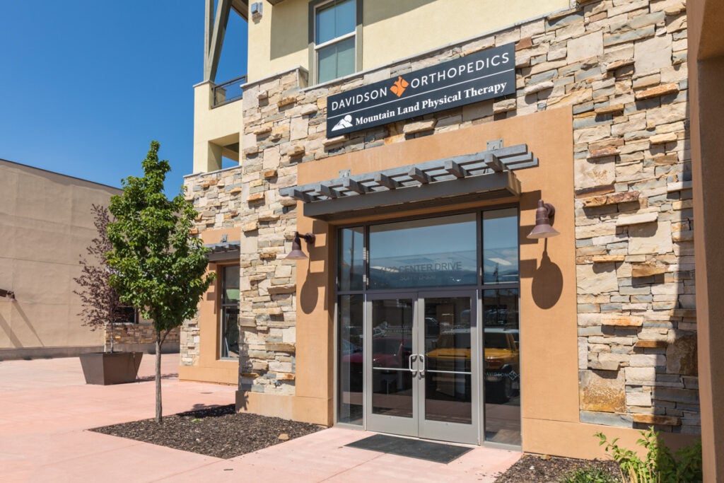 park-city-physical-therapy-7 – Mountain Land Exterior of Park City clinic