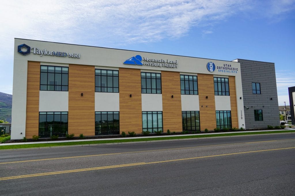 Outside view of the Farmington Clinic