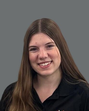 Headshot of Tiffini Petz