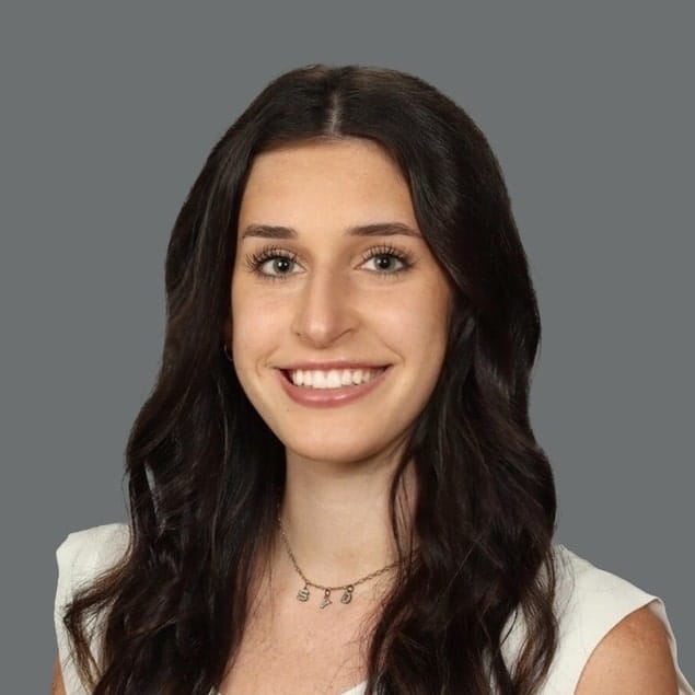 Sydney Kalina Headshot