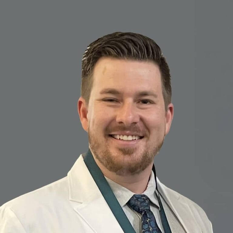 Gavin Tonkyro Headshot