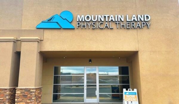 Dixie Front - Updated – Mountain Land Physical Therapy Front of Clinic
