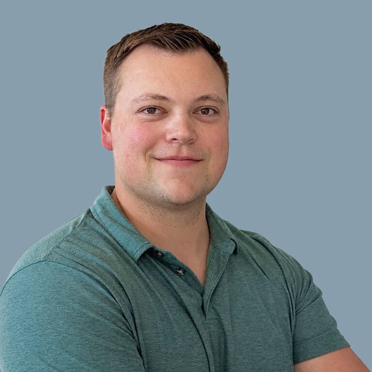 Headshot of Aaron Bartz