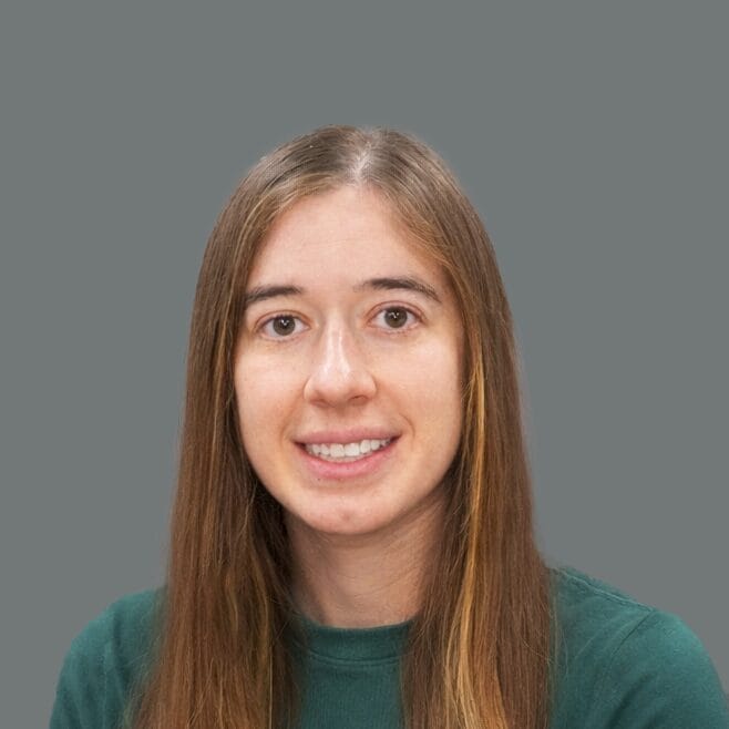 Headshot of Brenna Hunter