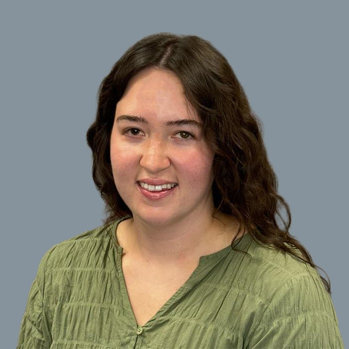 Headshot of Ellie Steiner