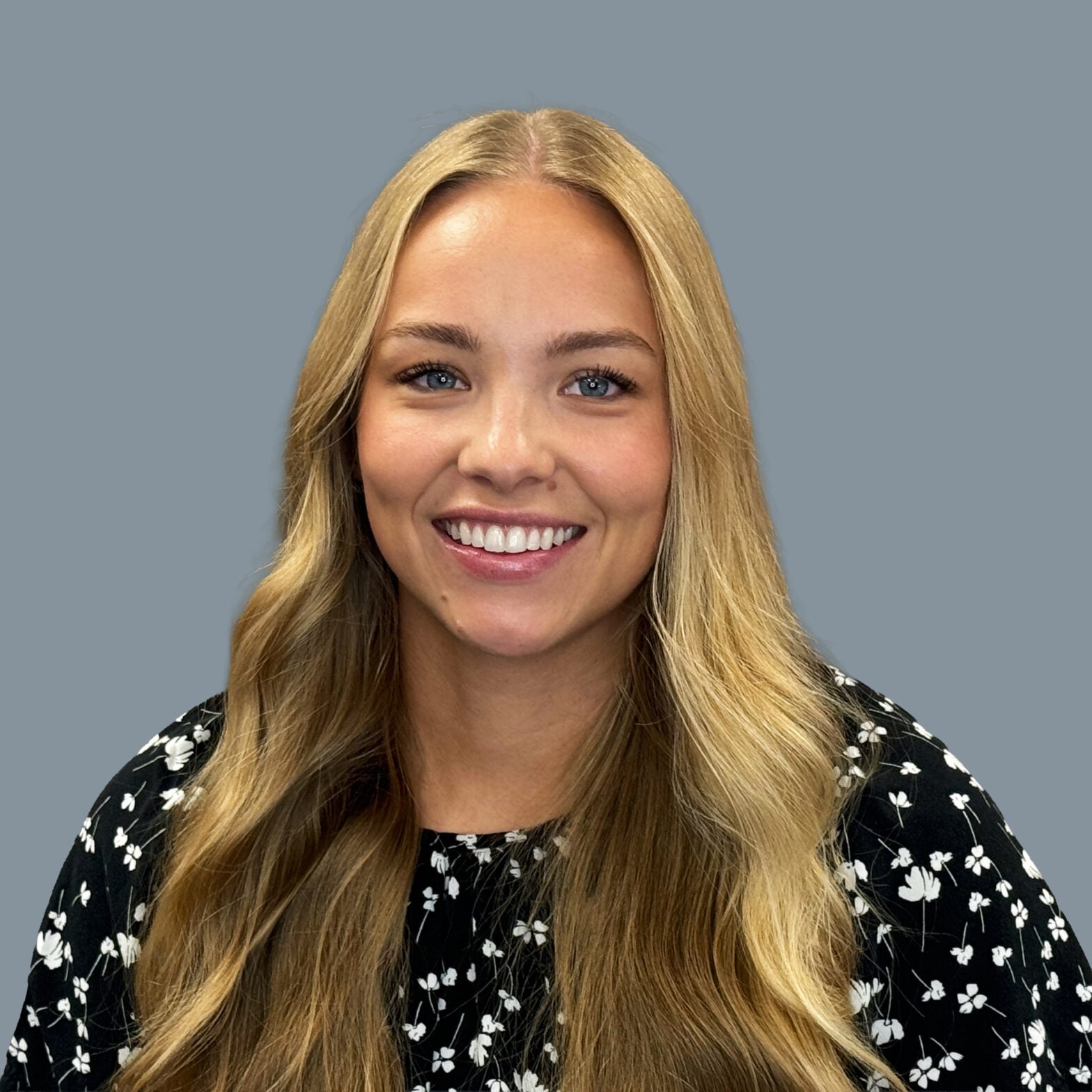 Hailey Mann Headshot