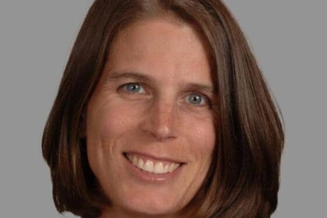 Headshot of Kim Peterson