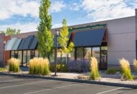 sandy-4.jpg-nggid03178-ngg0dyn-1600x1067x100-00f0w010c010r110f110r010t010 Exterior of Sandy clinic